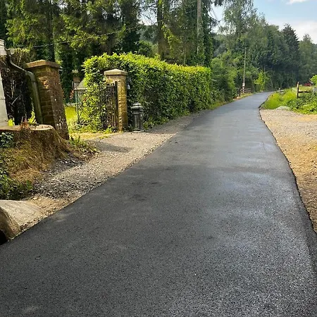 Maison L' Ambleve Ferienhaus *